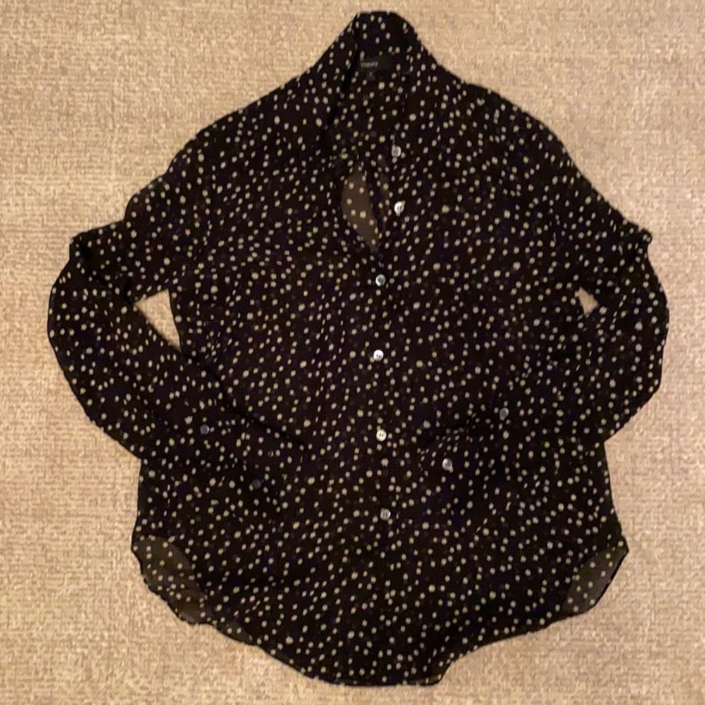 Black and White Patterned blouse.